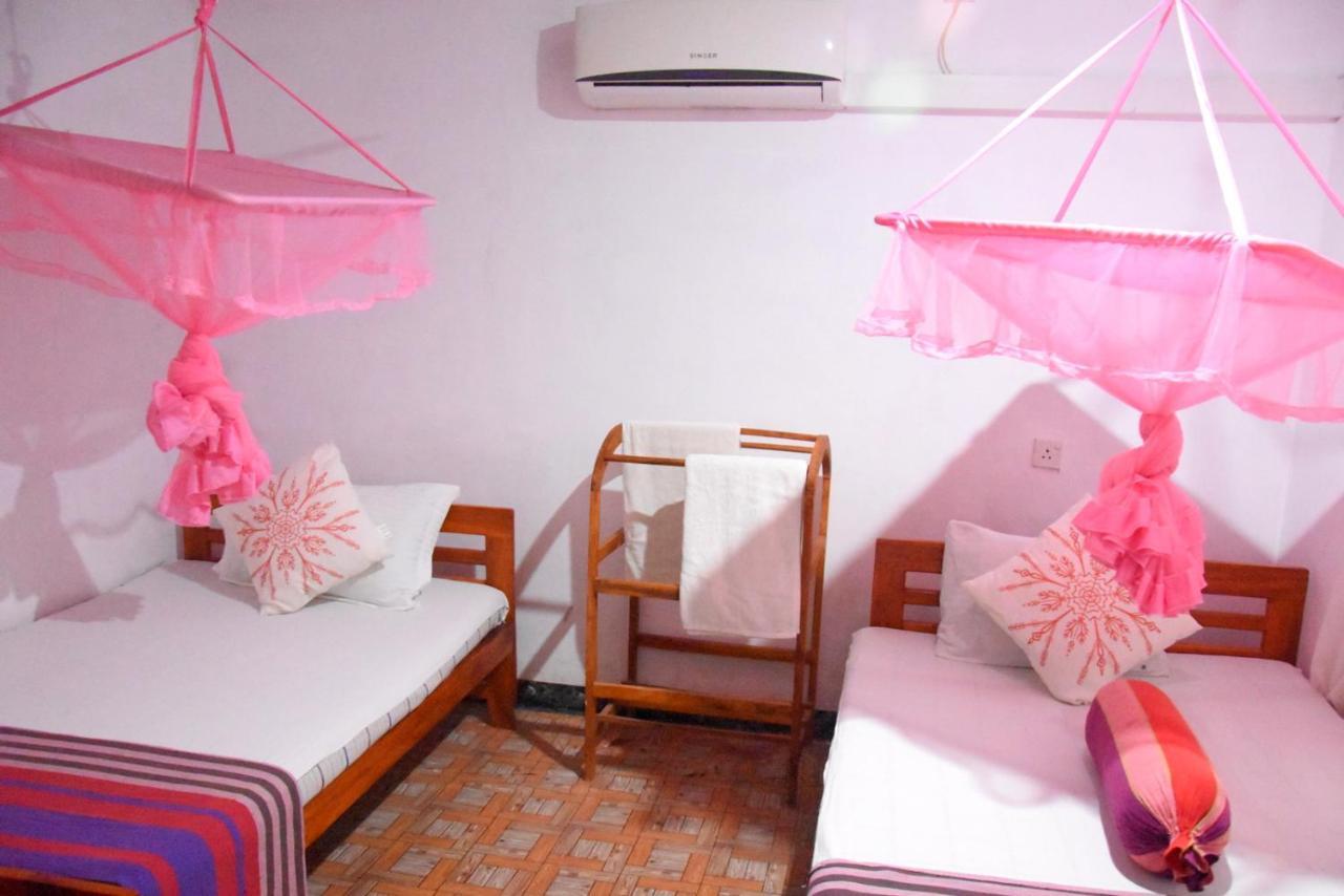 S P City Resort Anuradhapura Ngoại thất bức ảnh