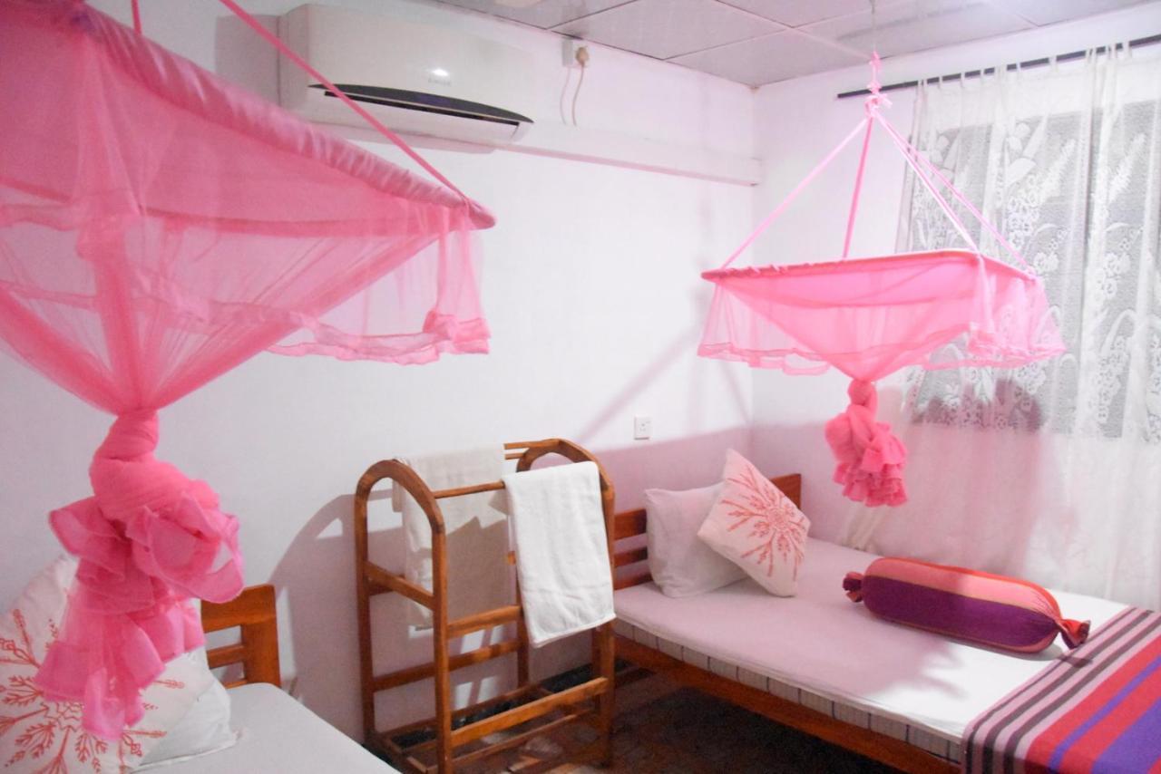 S P City Resort Anuradhapura Ngoại thất bức ảnh
