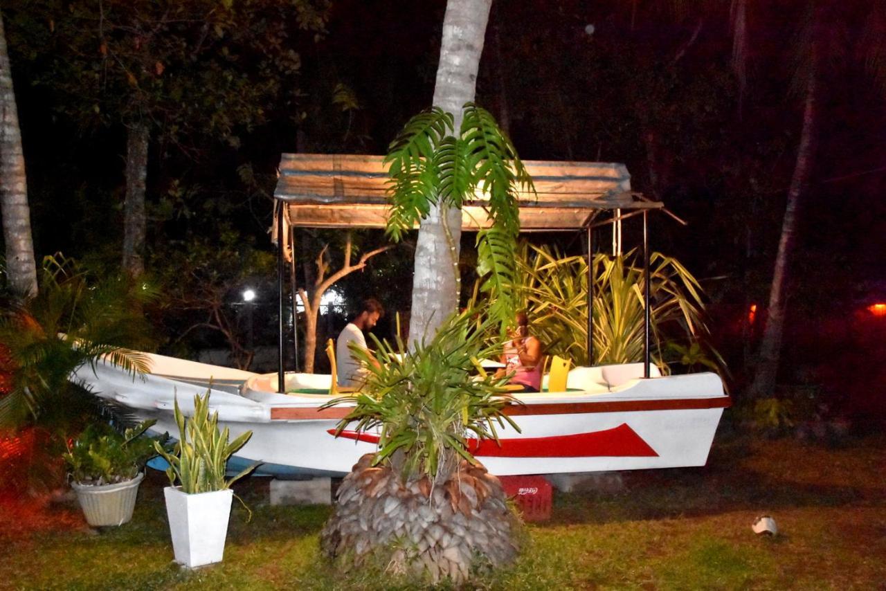 S P City Resort Anuradhapura Ngoại thất bức ảnh