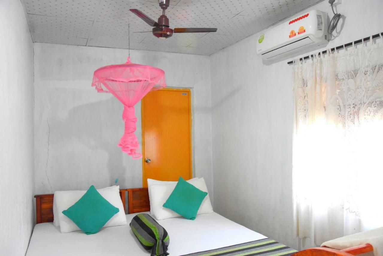 S P City Resort Anuradhapura Ngoại thất bức ảnh
